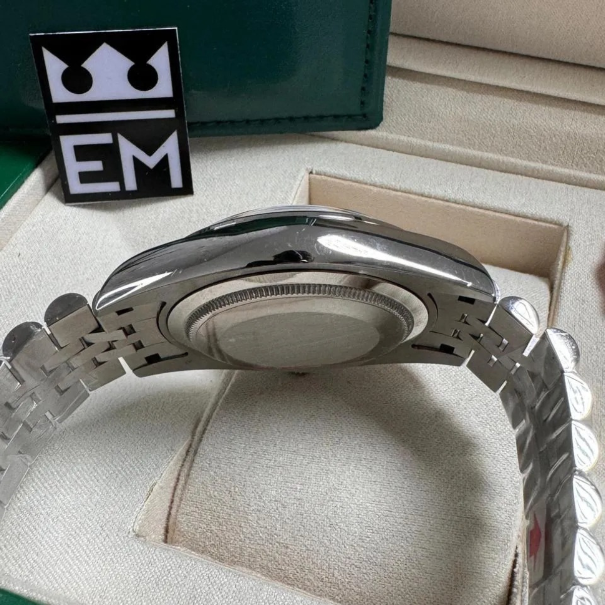Rolex Datejust 41 – Gray Dial
